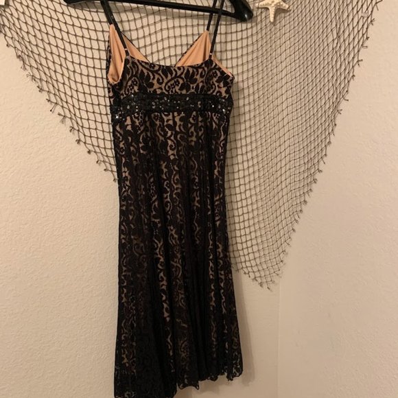 ECI New York - Black & Nude Cocktail Dress Size 8 - Picture 3 of 5